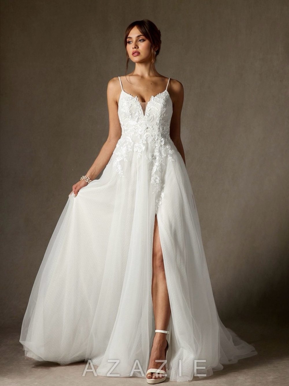 Azazie Nikita Wedding Dress Size 16 Diamond White NWT
